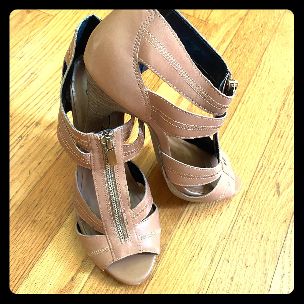 Tan leather high heel sandal